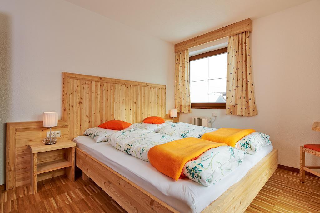 Am Sonnhof Apartman Längenfeld Szoba fotó