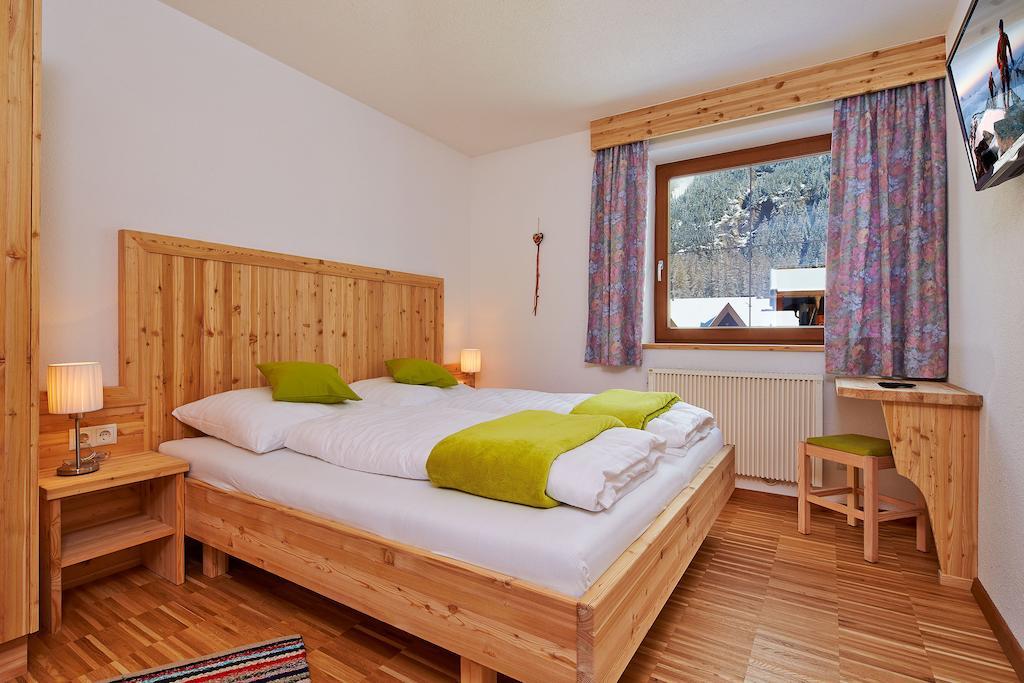 Am Sonnhof Apartman Längenfeld Szoba fotó